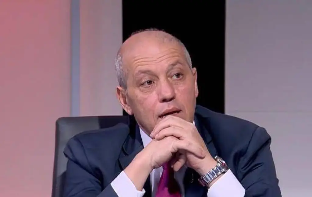 أبو طير يكتب : لماذا بقي وزيرا الداخلية والخارجية؟