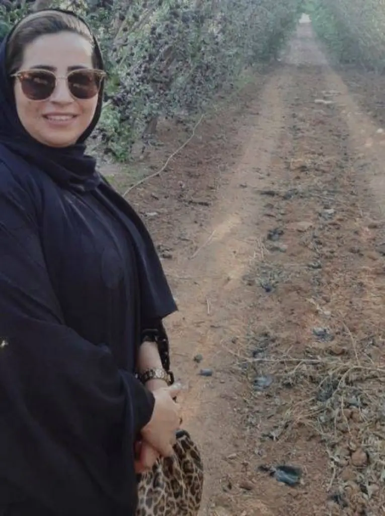 الأستاذة عالية بني خالد : نشمية بدوية طموحها يعانق السماء