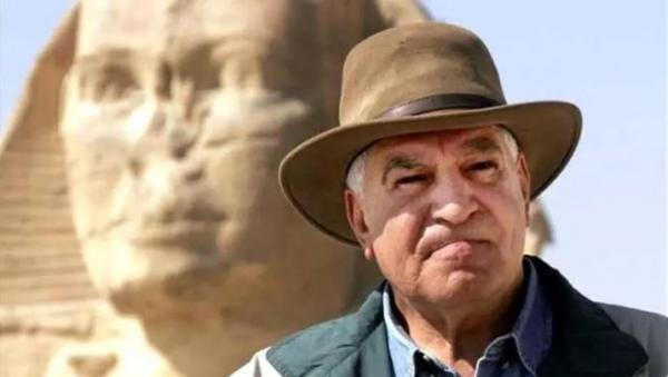 زاهي حواس: لا يوجد وادي ملوك ثان وبردية الفاتيكان اخترعها ساحر مصري