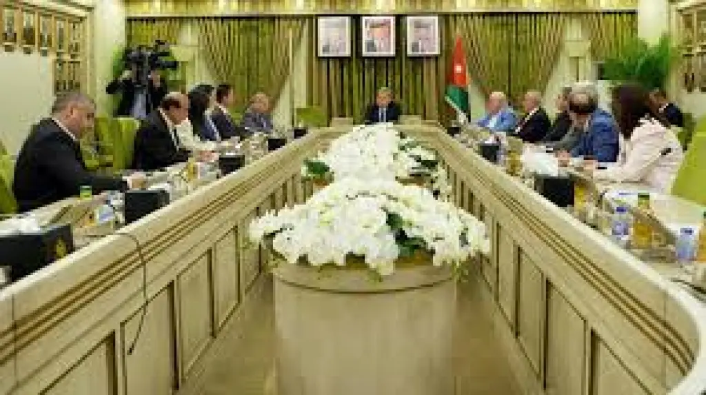 لجنة فلسطين في الأعيان تلتقي السفير الصيني
