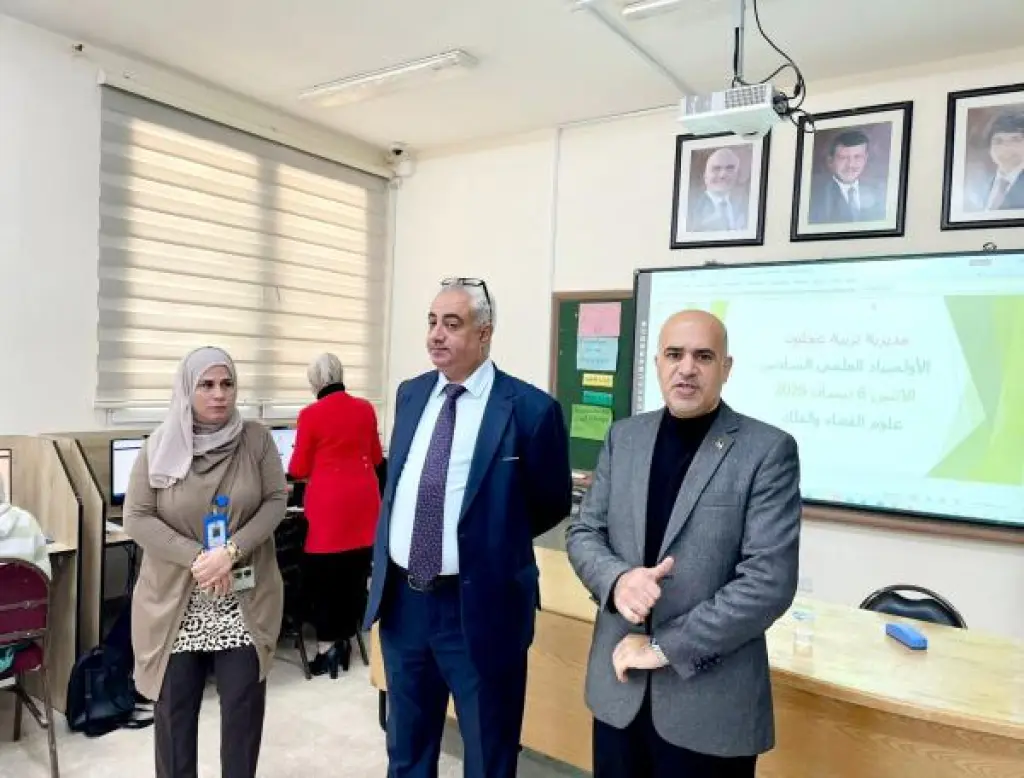 جويعد يتابع سير اختبار الأولمبياد العلمي السادس
