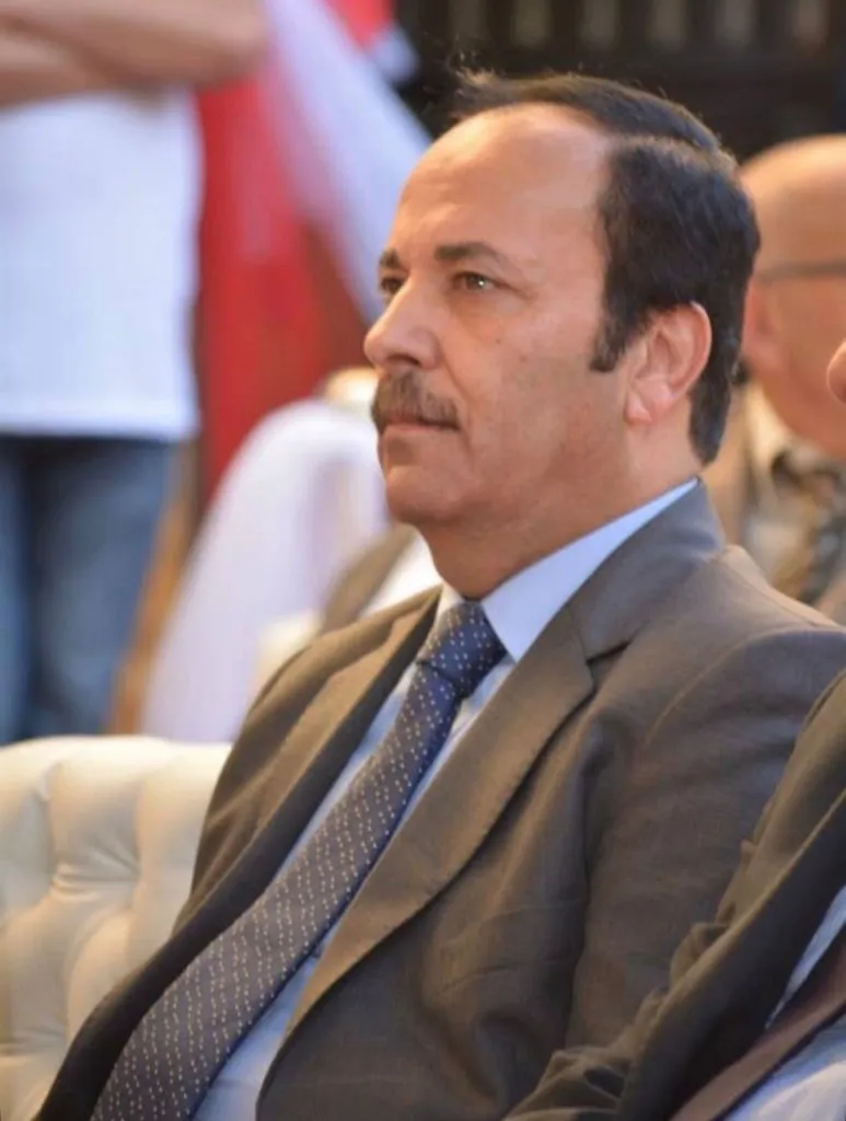 عادل الروسان يمثل مدرسة في الإدارة تقوم على الانضباط