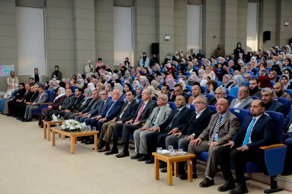 الجامعة الهاشمية تنظّم ملتقى المعلمين التربوي الثاني للتطوير المهني تحت شعار التميّز والإبداع