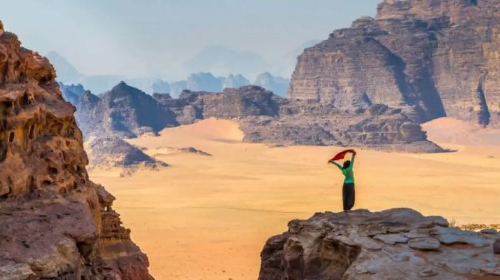 انخفاض دخل الأردن السياحي في 4 اشهر إلى 2.17 مليار دولار