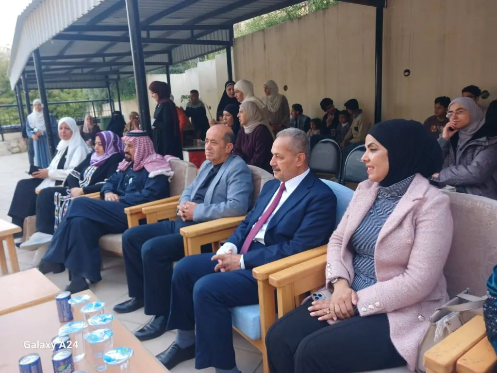 إقامة فعالية احتفالية مميزة في مدرسة الأمل الثانوية للصم في البلقاء