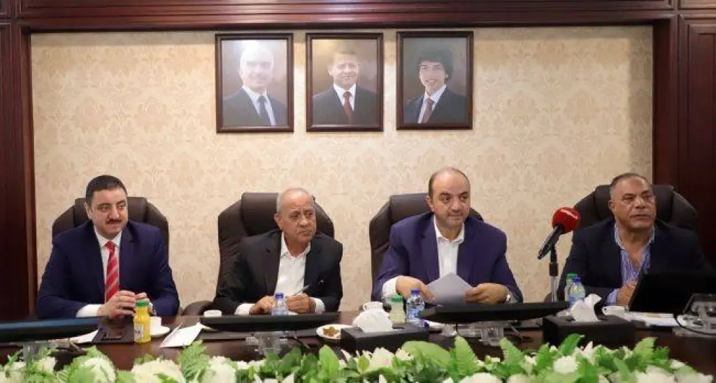 الجغبير: الإشاعة تضر بالصناعة الوطني
