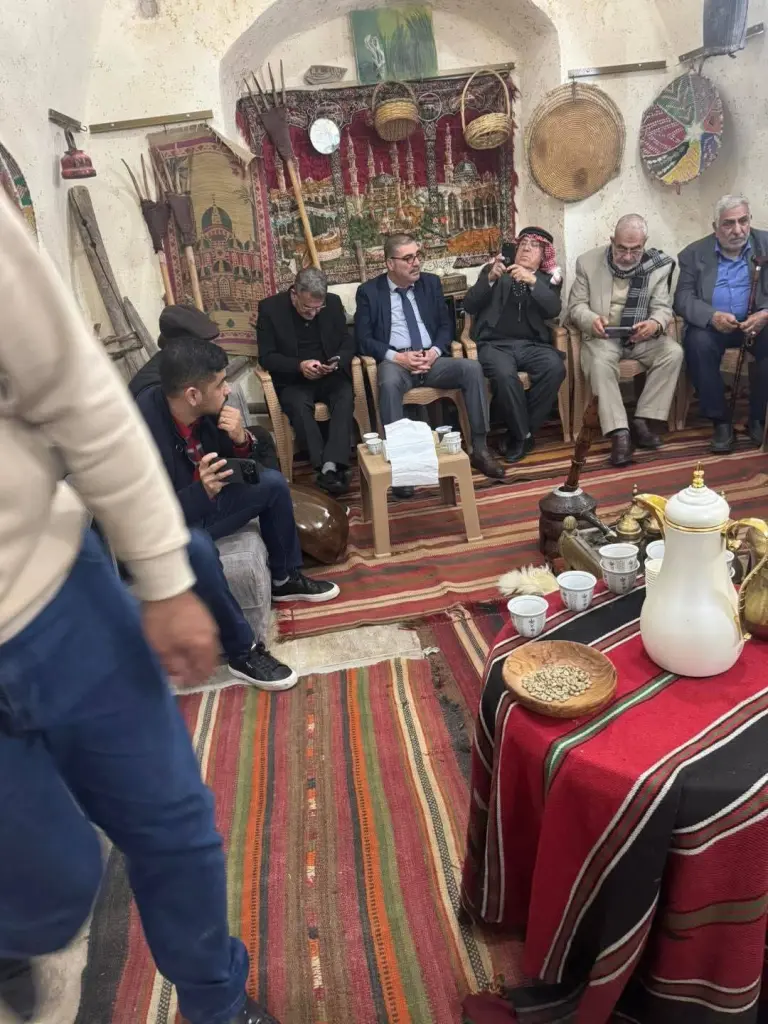 ثقافة عجلون تقيم نشاط ثقافي داخل متحف جمعية ملتقى الحرفيين للتراث والثقافة