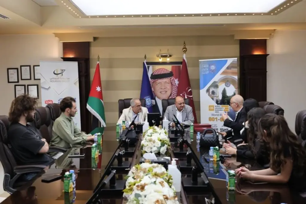 .الحوراني يُكرّم فرقة كورال عمان الأهلية ويمنحهم خصمًا 50% تقديرًا لتميّزهم بمهرجان جرش